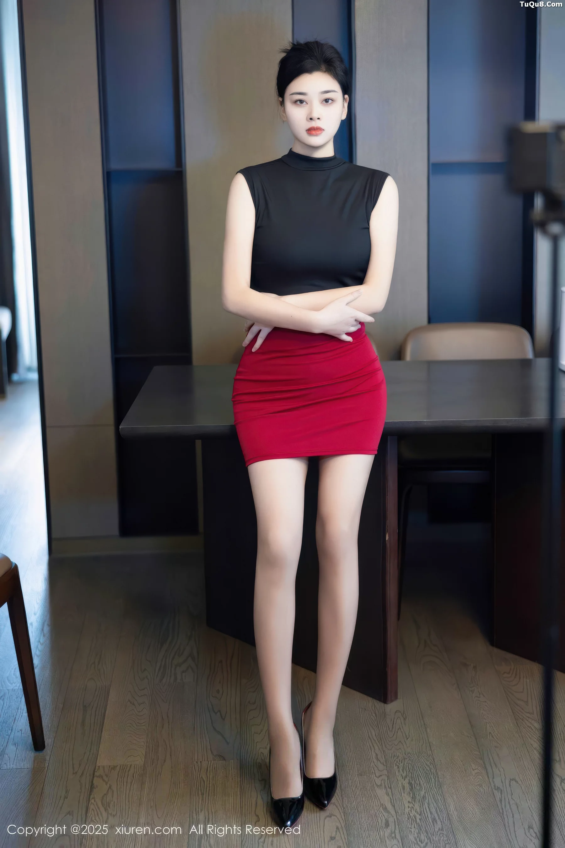 Issue 10948 of Xu Qingyan's Photo Shoot [80 Pages]