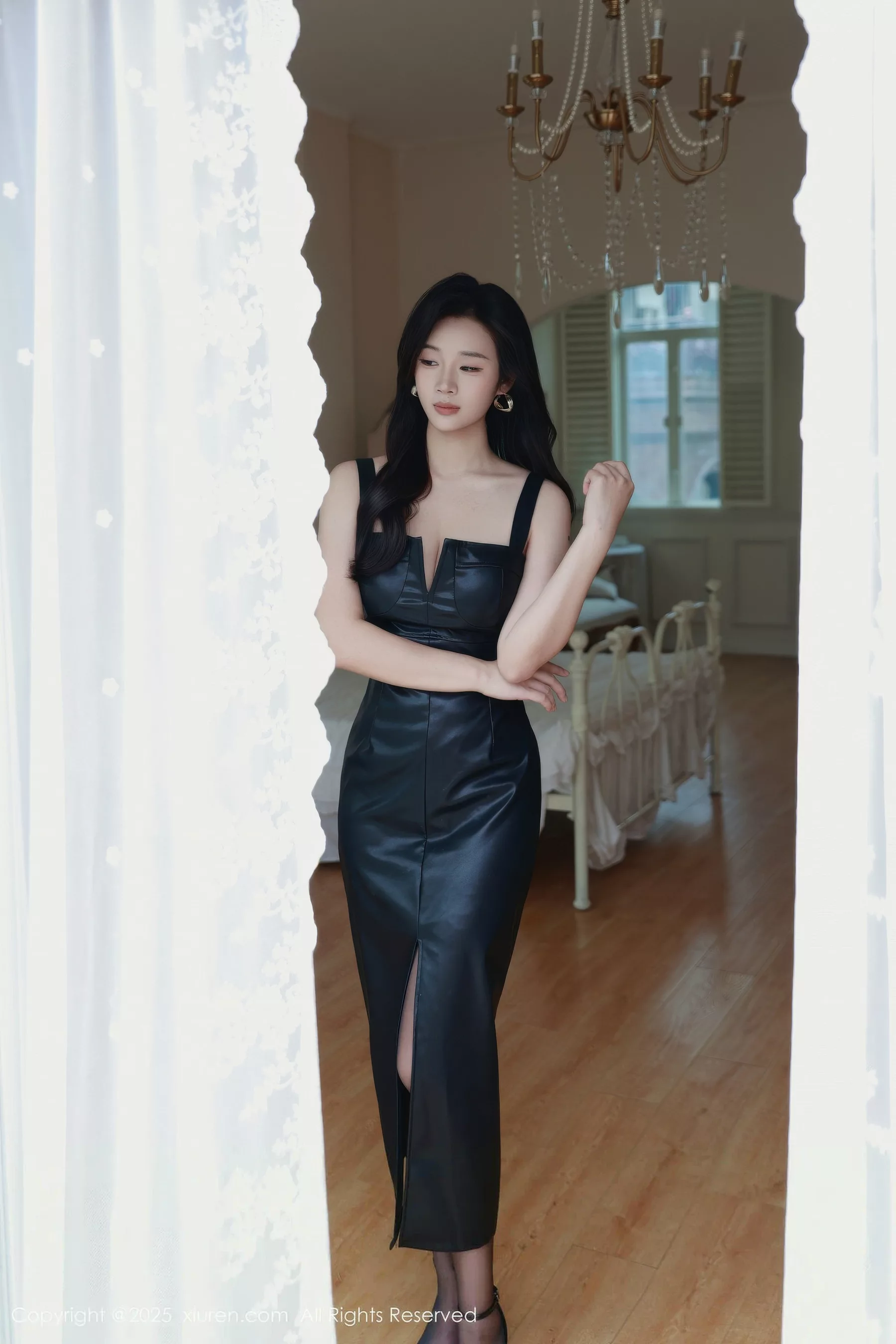 Issue 10885 of South Joe's Photography [72 Pages]