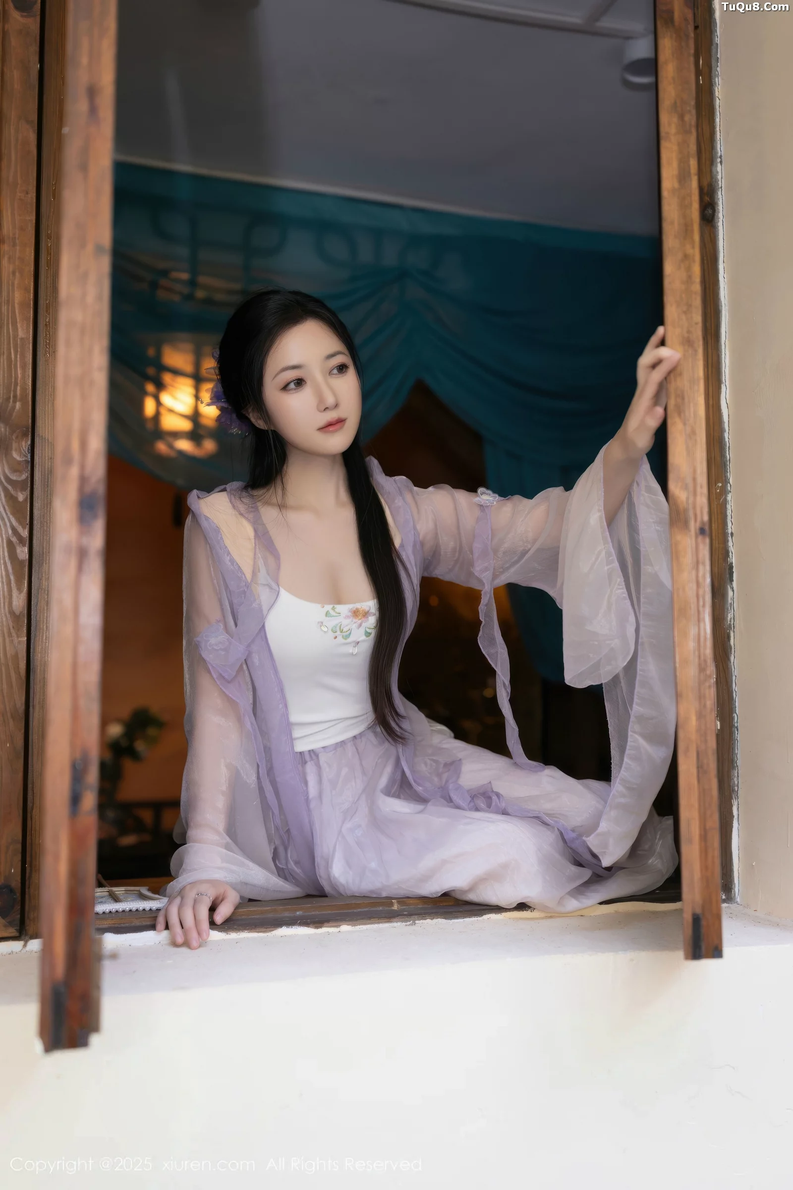 Issue 10737 of Fish Roe Photos [74 Pictures]