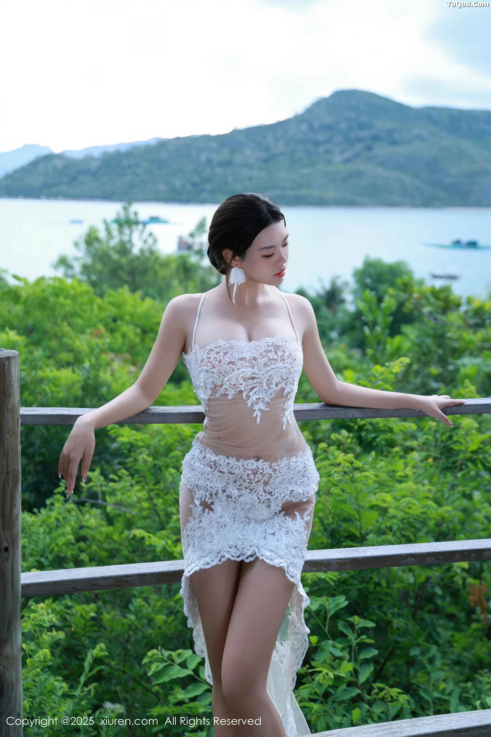 Issue 10721 of DD's Photography Collection [77 Photos]