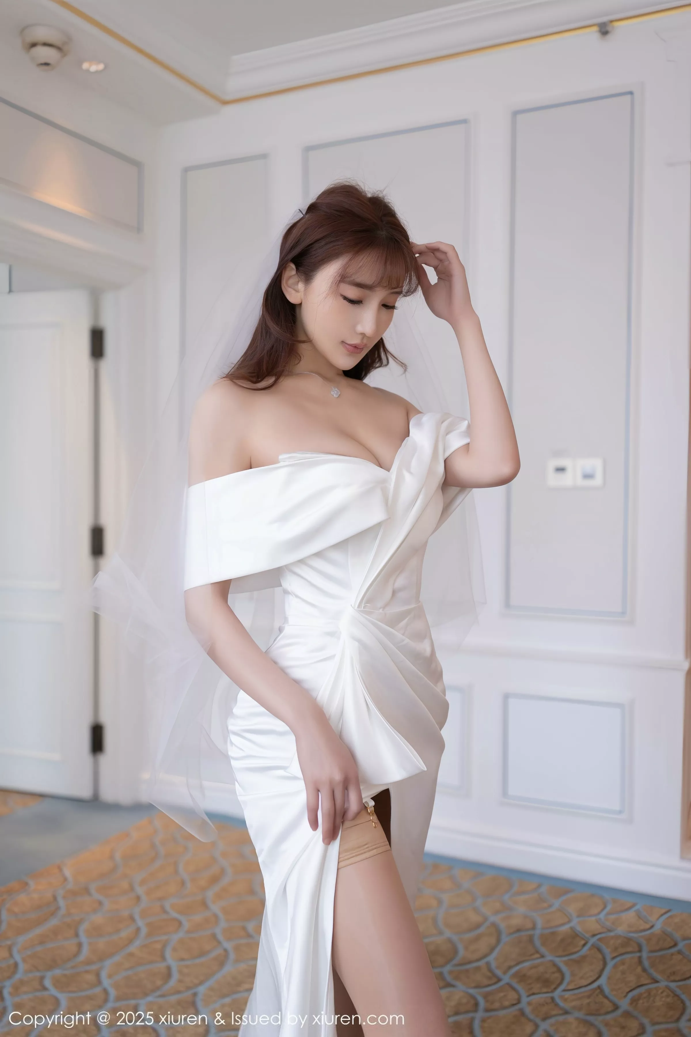 Issue 10535 of Lù Xiān Xiān's Photo Shoot [80 Pages]