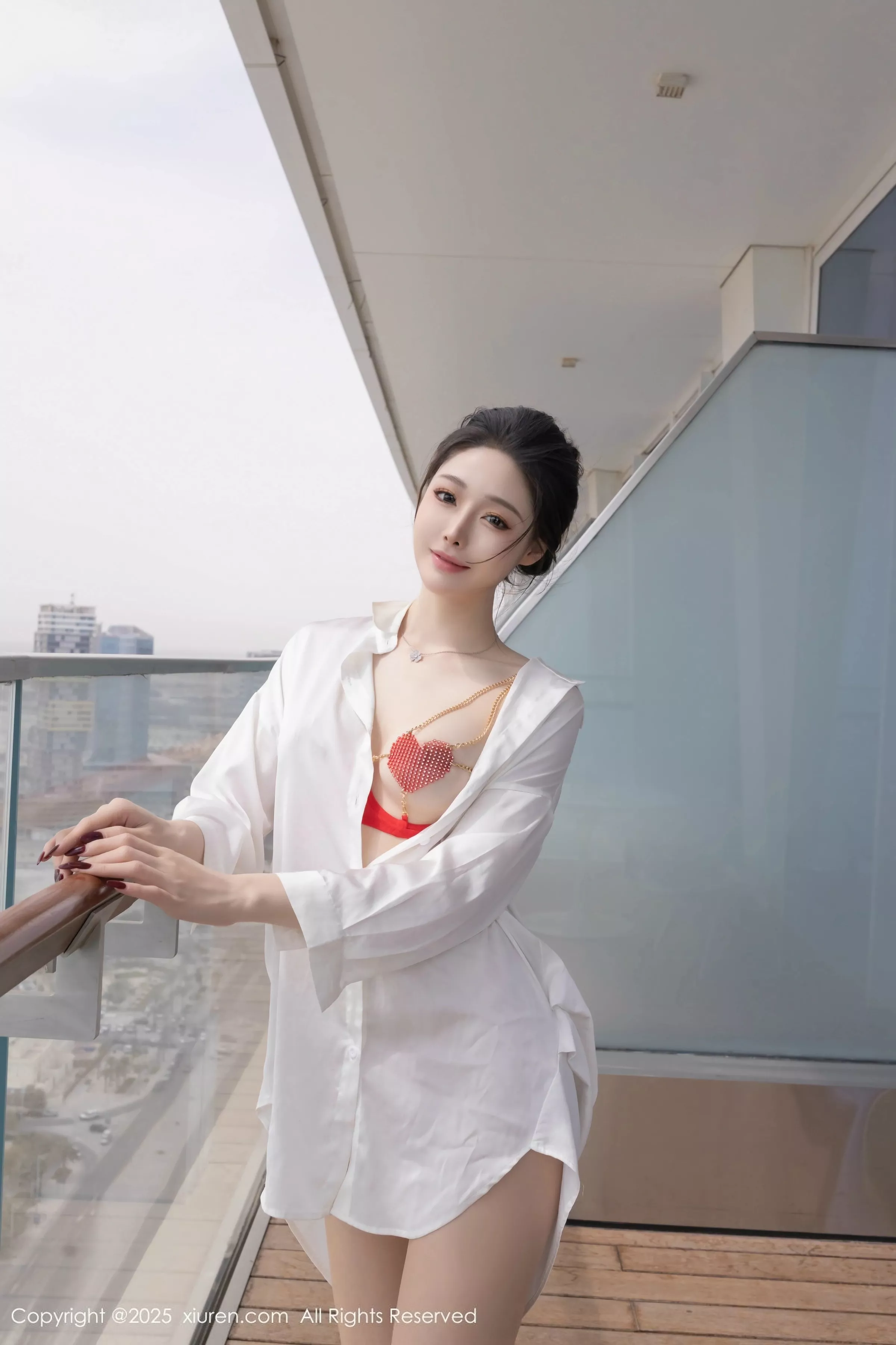 Issue 10411 of Xiao Doudou's Photos [84 Pages]