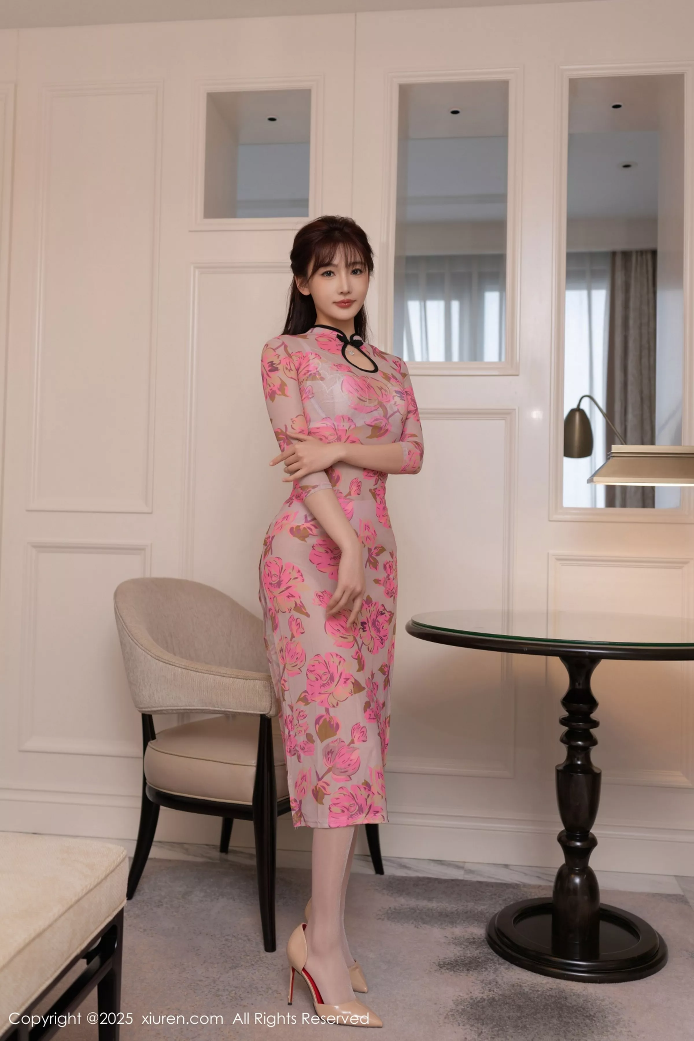 Issue 10196 of Landi Xuanxuan's Photo Shoot [80 Pages]