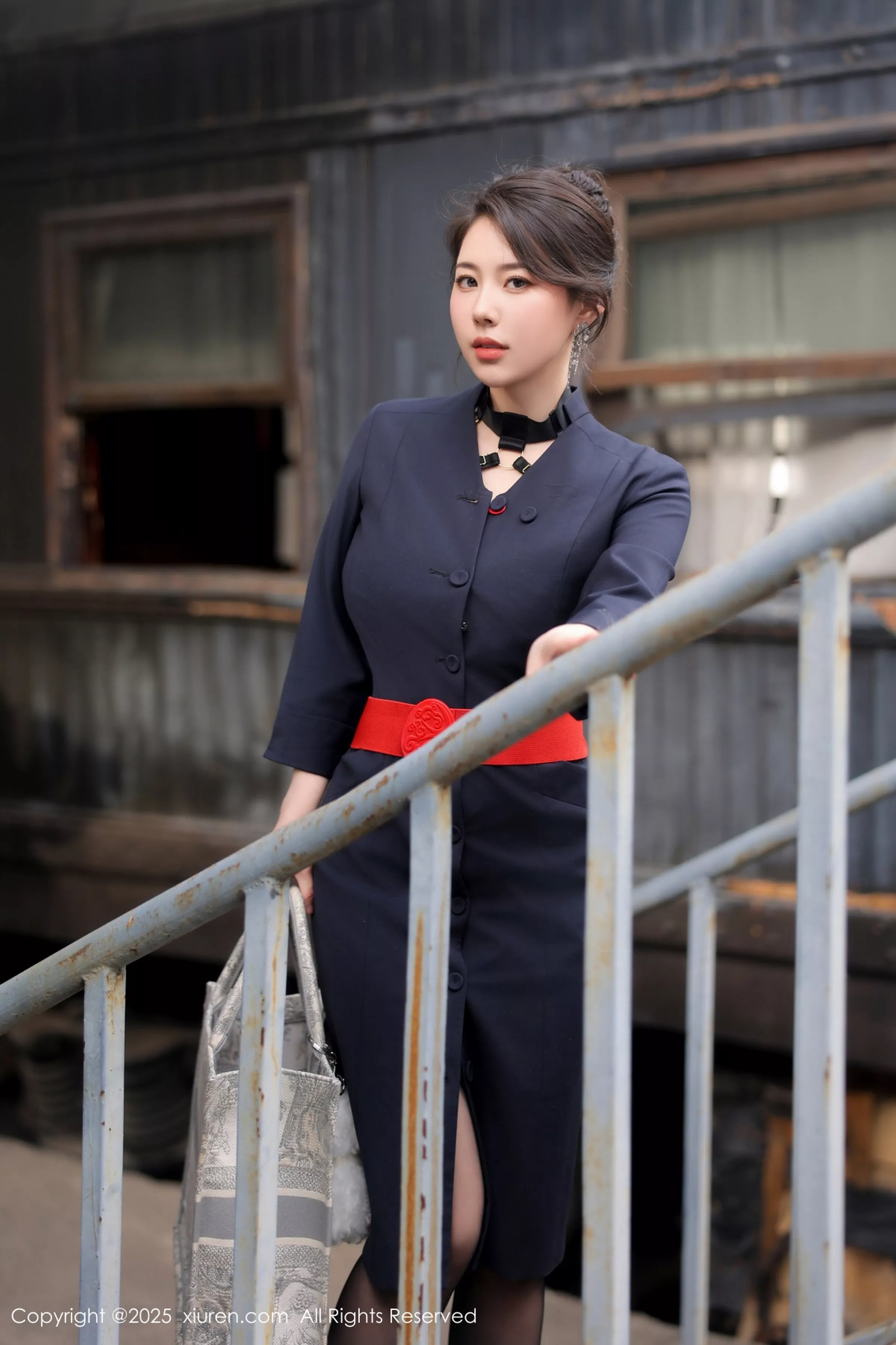 Issue 10155 of White Ruo Xue's Photography [78 Pages]