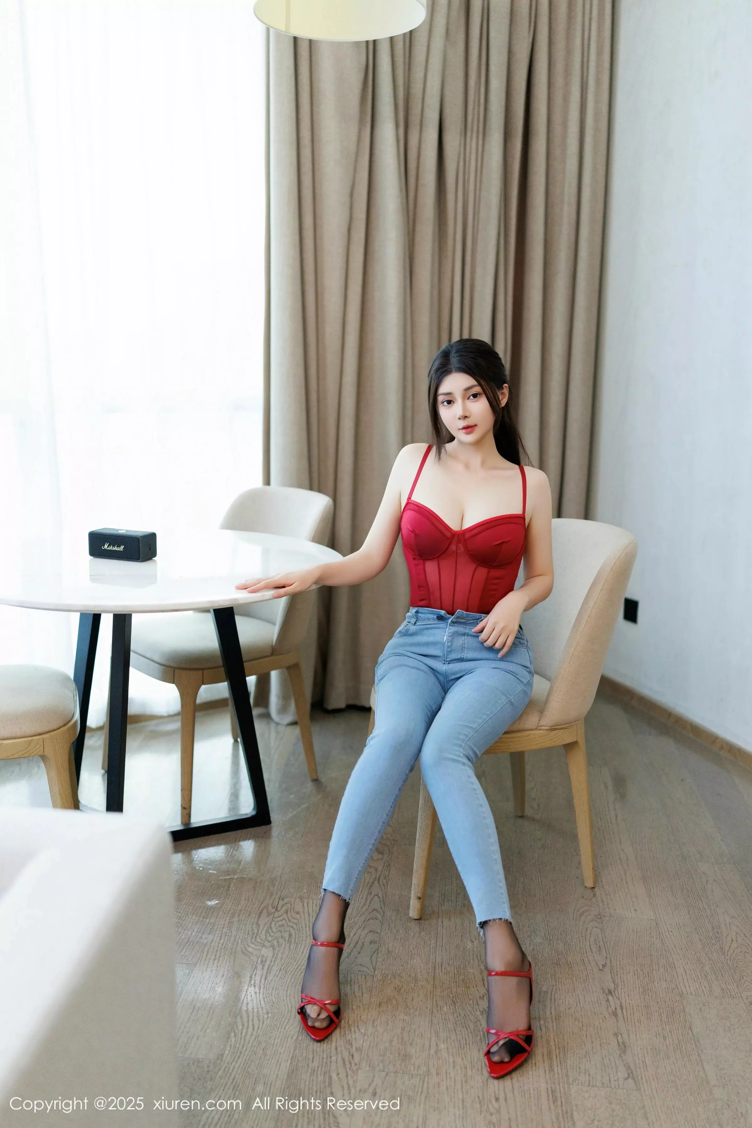 Issue 10090 of Ke Zhu's Photography [82 Pages]