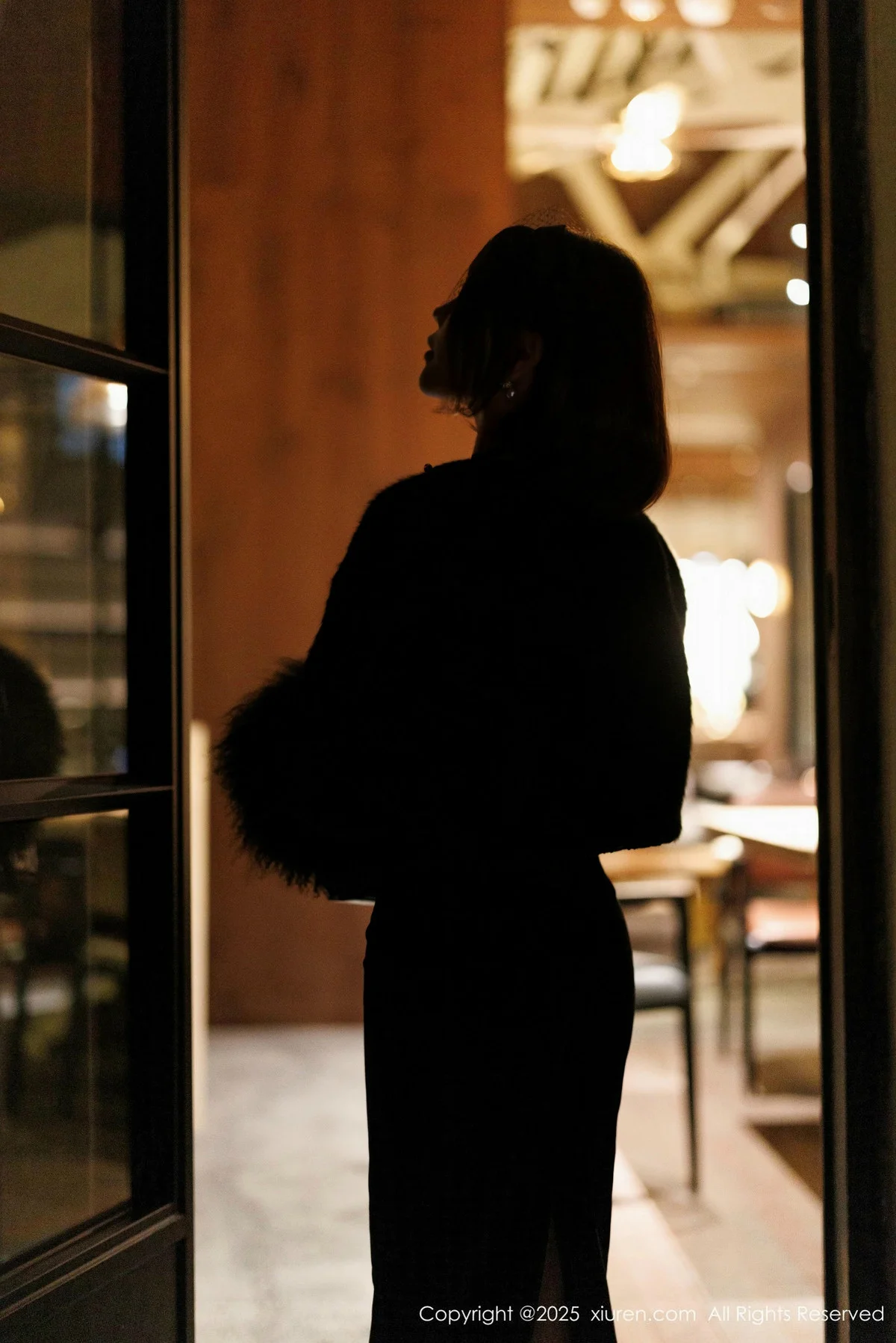 Issue 9880 of Xu Lizi's Photo Shoot [85 Pages]