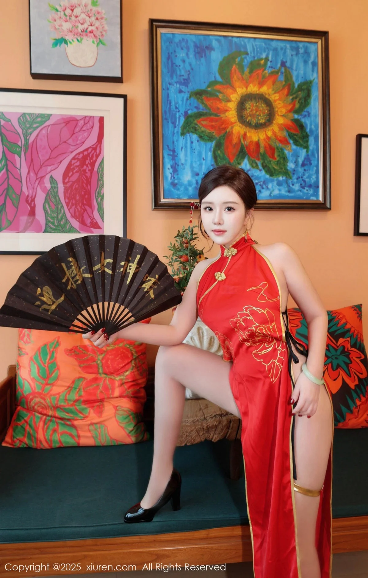 Issue 9834 of Little Fries Photography [131 Pages]