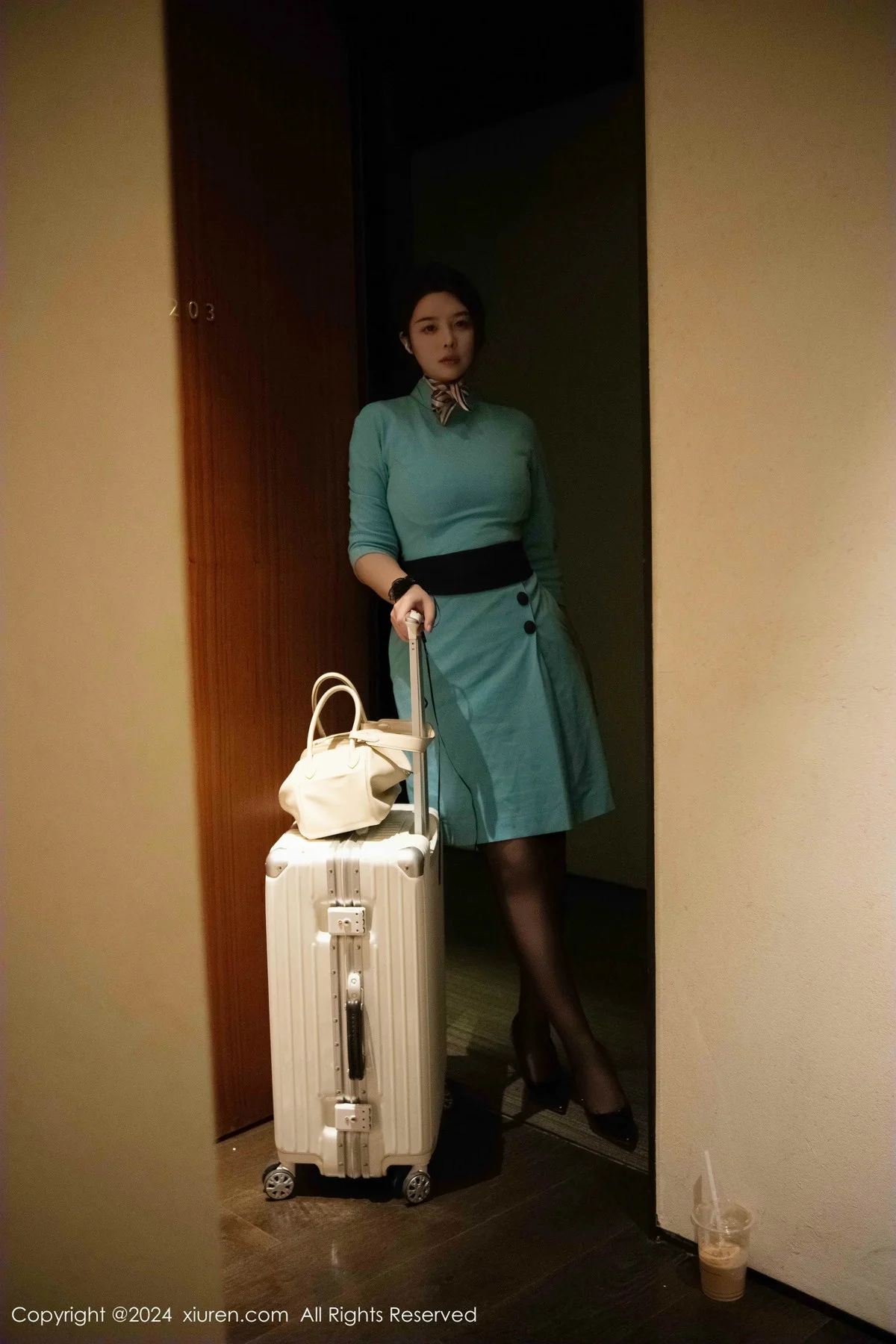 Issue 9609 of Cherry Little Lamb Photos [41P]