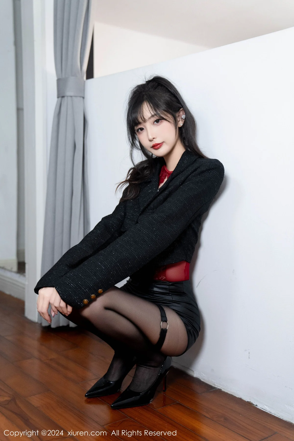 Issue 9561 of Lin Xinglan's Photos [90P]