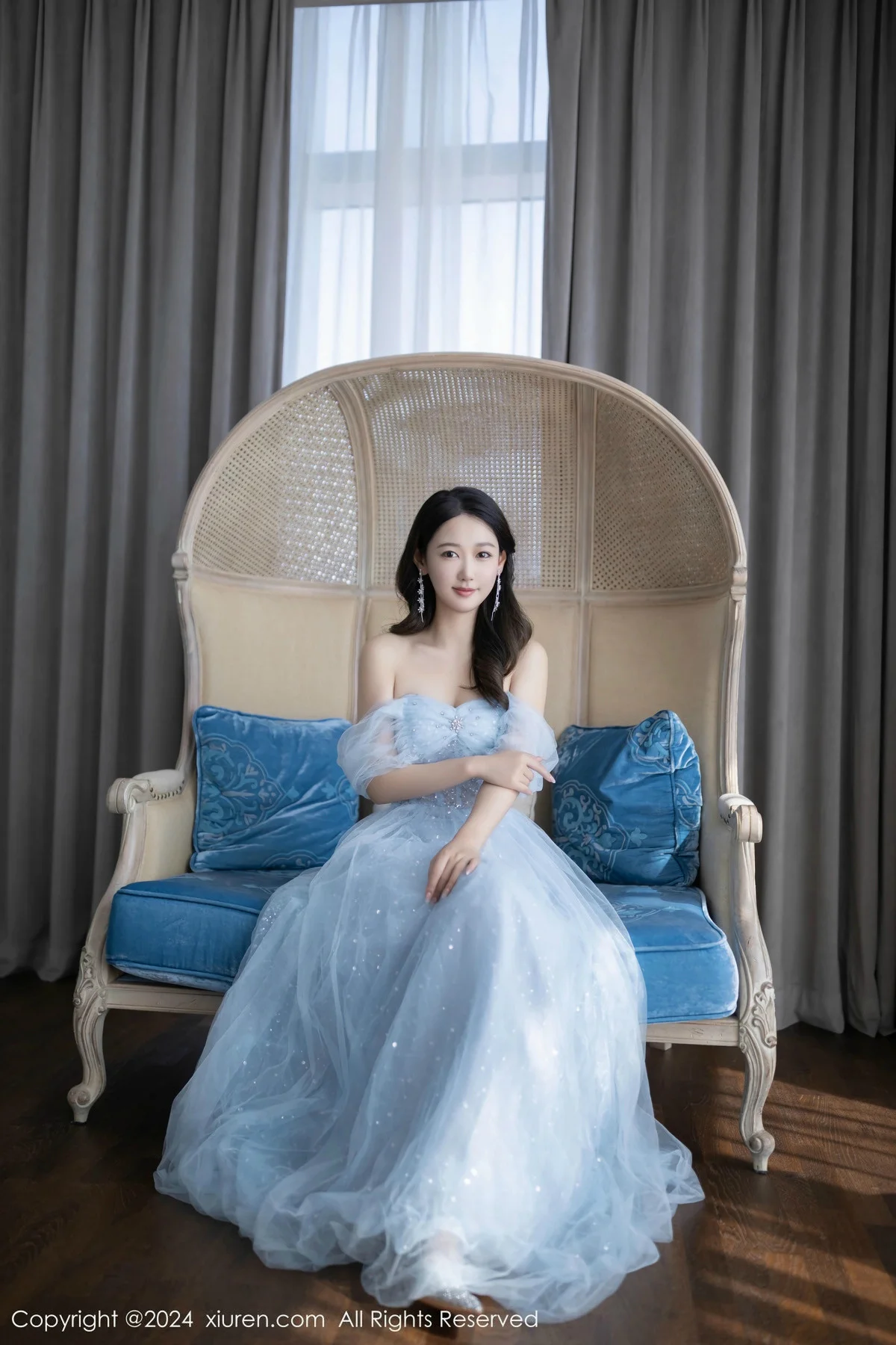 Issue 9538 of Tang Anqi's Photo Shoot [82 Pages]