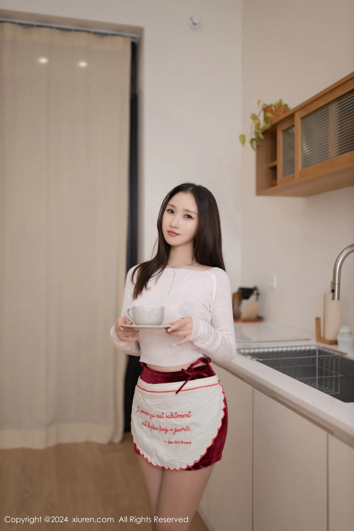 Issue 9255 of Cherry Blossom Photos [82 Pages]